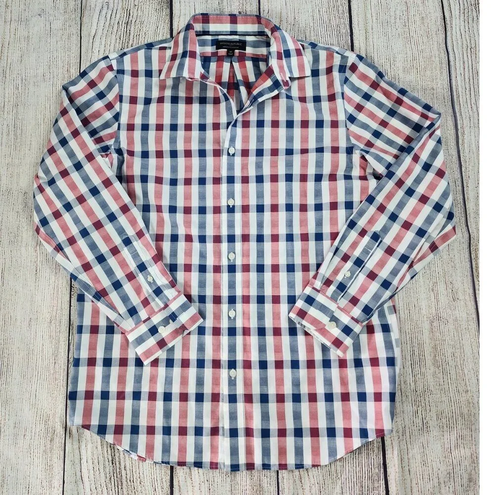 Banana Republic Mens Medium No Iron Classic Fit White Blue Button Up Shirt